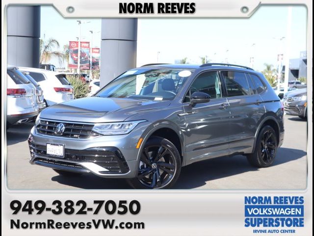 2023 Volkswagen Tiguan SE R-Line Black