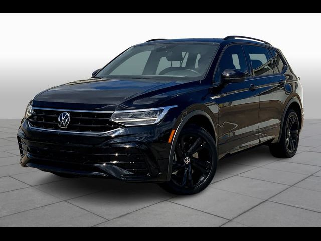 2023 Volkswagen Tiguan SE R-Line Black