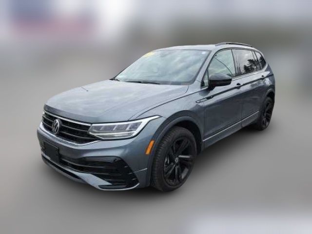 2023 Volkswagen Tiguan SE R-Line Black