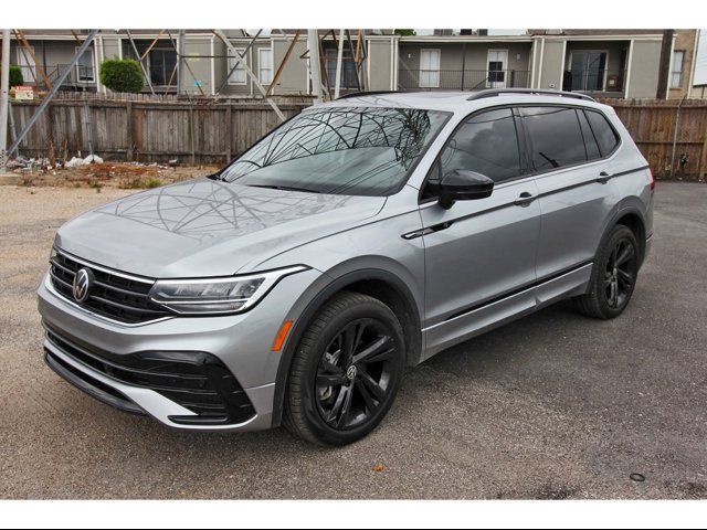 2023 Volkswagen Tiguan SE R-Line Black