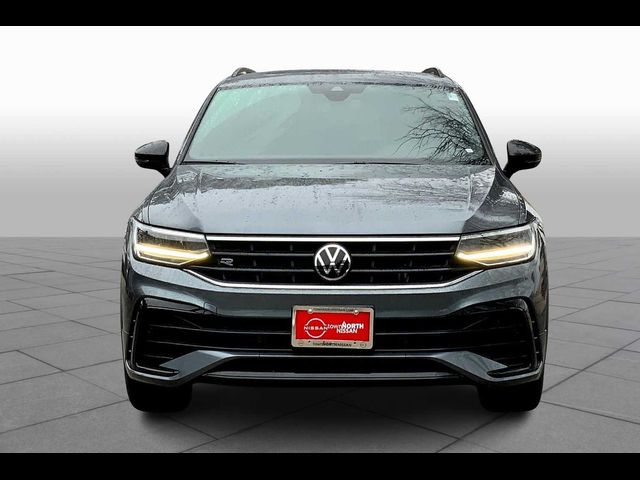 2023 Volkswagen Tiguan SE R-Line Black