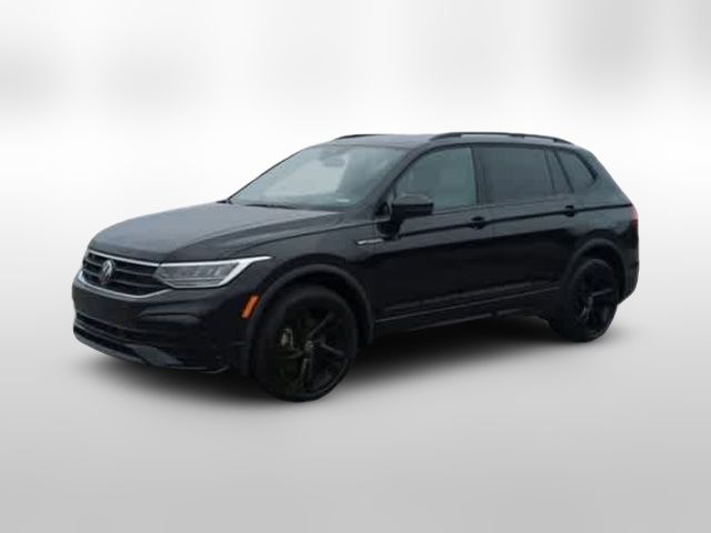 2023 Volkswagen Tiguan SE R-Line Black