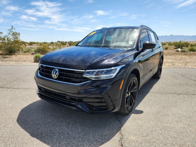 2023 Volkswagen Tiguan SE R-Line Black