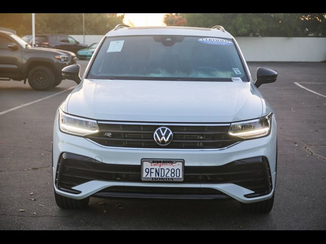 2023 Volkswagen Tiguan SE R-Line Black