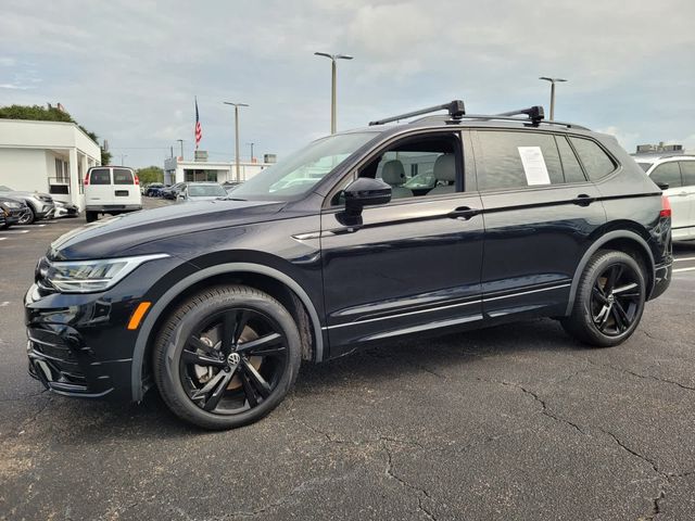 2023 Volkswagen Tiguan SE R-Line Black