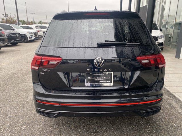 2023 Volkswagen Tiguan SE R-Line Black