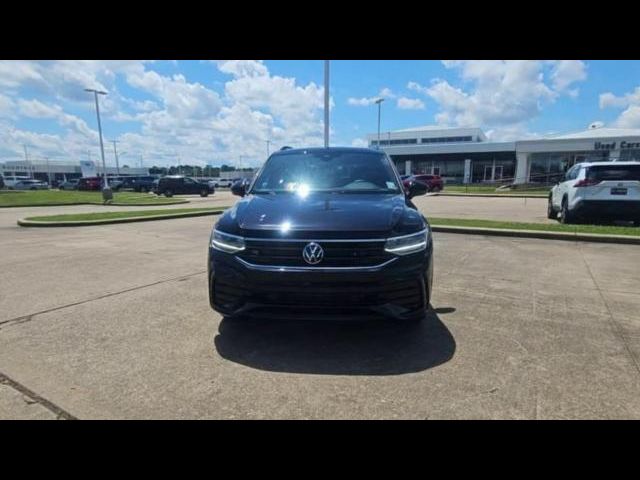 2023 Volkswagen Tiguan SE R-Line Black