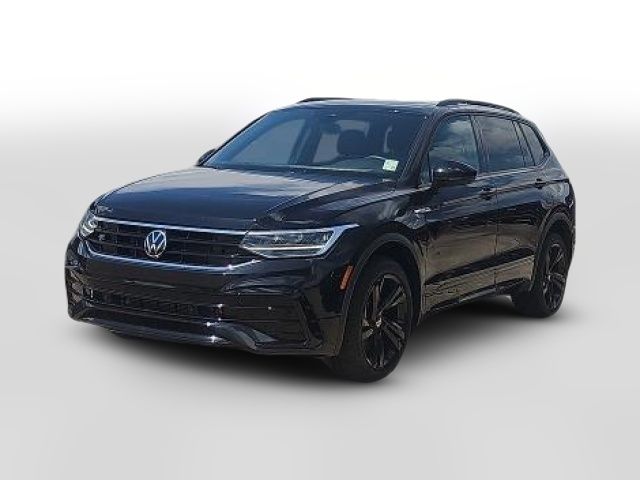 2023 Volkswagen Tiguan SE R-Line Black