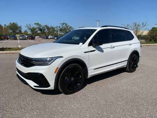 2023 Volkswagen Tiguan SE R-Line Black