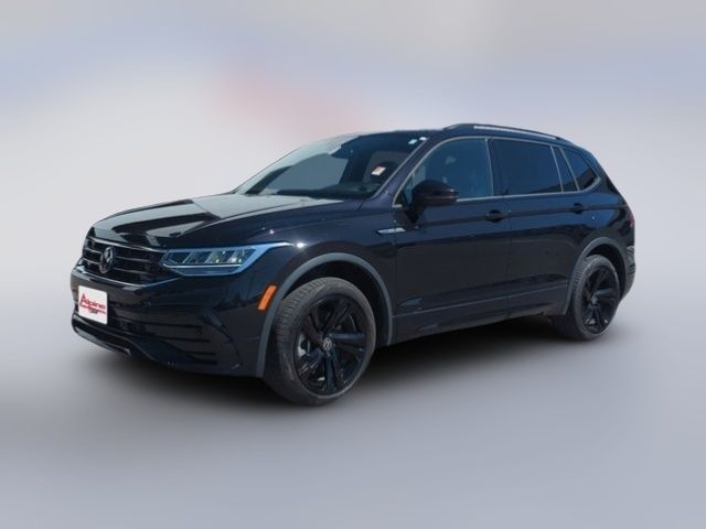 2023 Volkswagen Tiguan SE R-Line Black