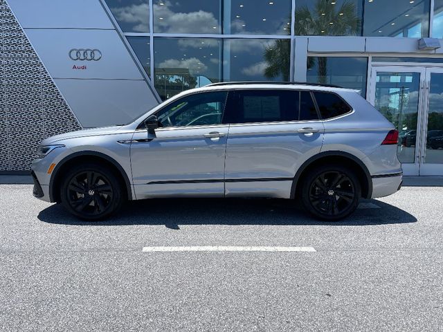 2023 Volkswagen Tiguan SE R-Line Black