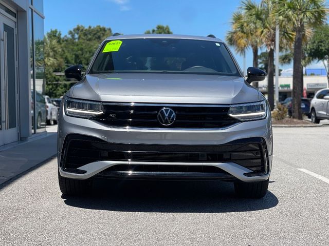 2023 Volkswagen Tiguan SE R-Line Black