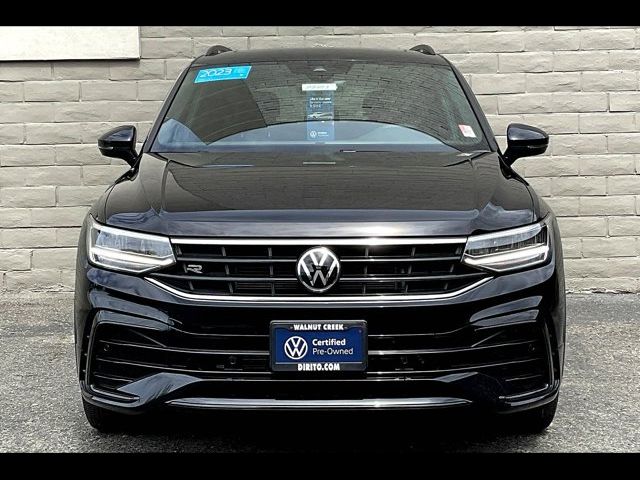 2023 Volkswagen Tiguan SE R-Line Black