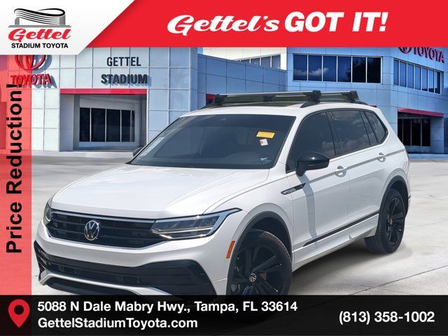 2023 Volkswagen Tiguan SE R-Line Black