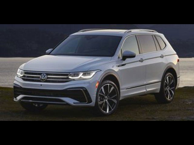 2023 Volkswagen Tiguan SE R-Line Black