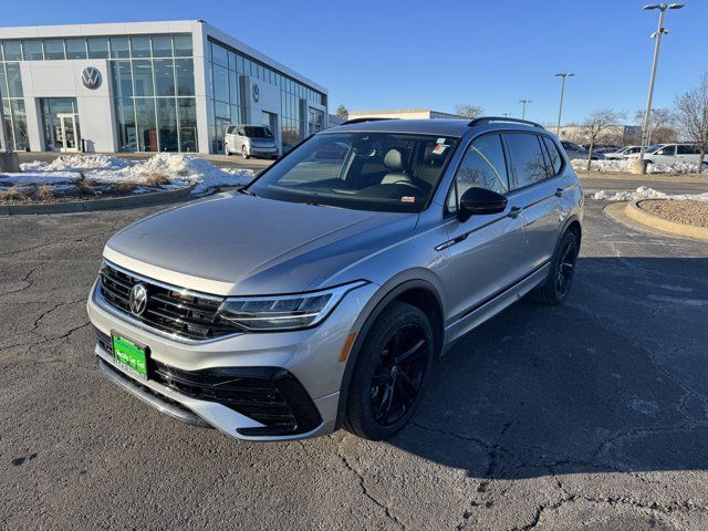 2023 Volkswagen Tiguan SE R-Line Black