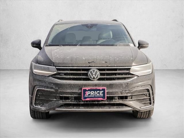 2023 Volkswagen Tiguan SE R-Line Black