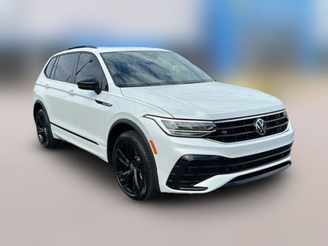 2023 Volkswagen Tiguan SE R-Line Black