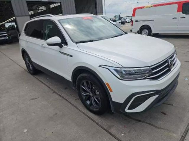 2023 Volkswagen Tiguan SE