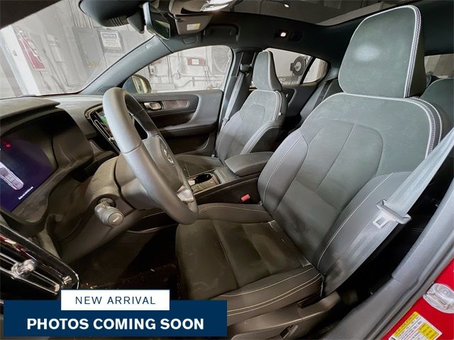 2023 Volvo C40 Recharge Pure Electric Plus