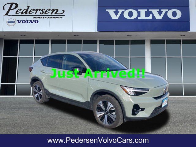 2023 Volvo C40 Recharge Pure Electric Plus