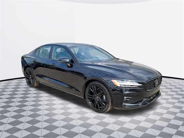 2023 Volvo S60 Plus Black Edition