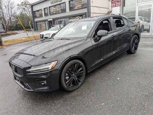 2023 Volvo S60 Plus Black Edition