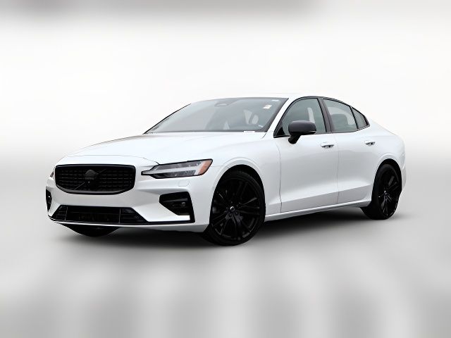 2023 Volvo S60 Plus Black Edition