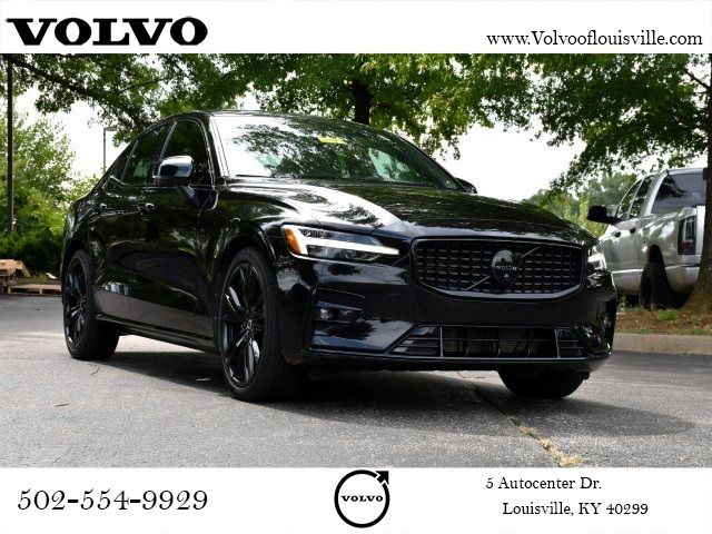 2023 Volvo S60 Plus Black Edition