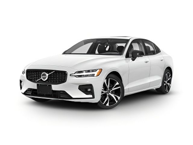 2023 Volvo S60 Plus Dark Theme