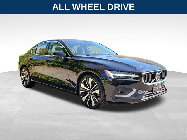 2023 Volvo S60 Ultimate Bright Theme