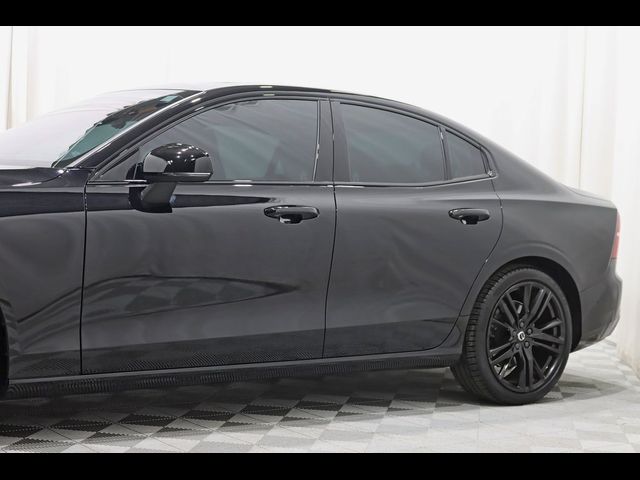 2023 Volvo S60 Ultimate Black Edition