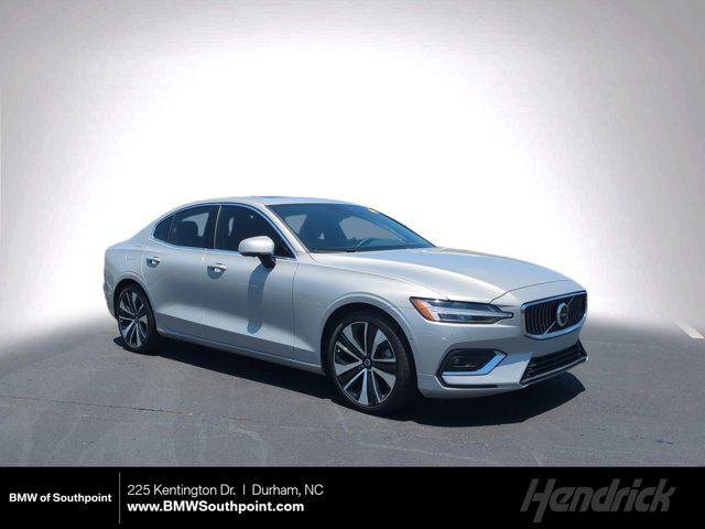 2023 Volvo S60 Ultimate Bright Theme