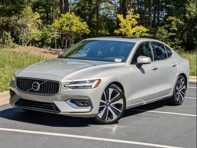 2023 Volvo S60 Ultimate Bright Theme