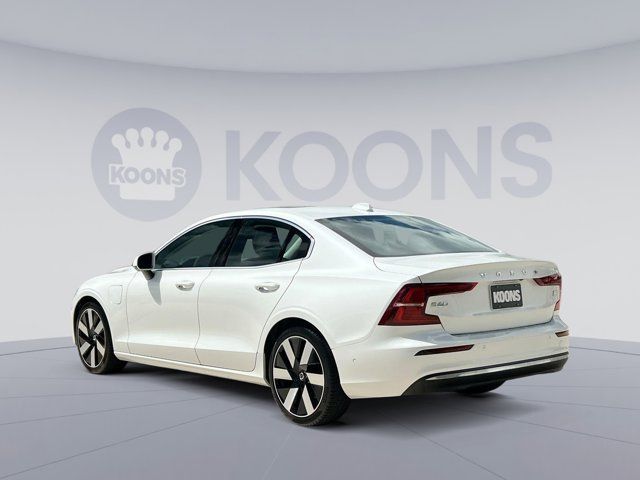 2023 Volvo S60 Recharge Plug-In Hybrid Ultimate Bright Theme