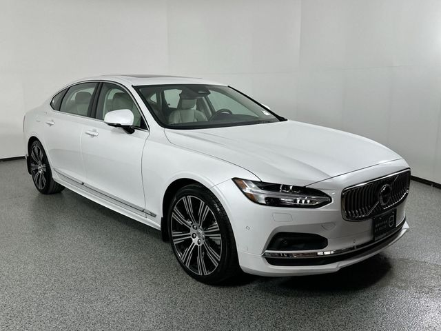 2023 Volvo S90 Plus