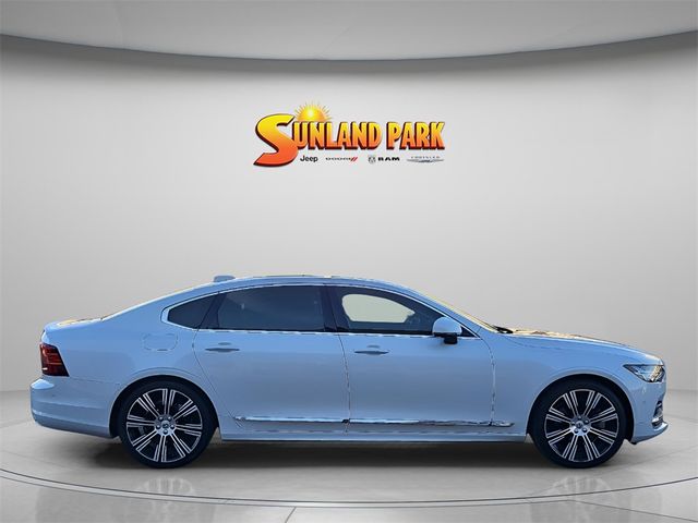 2023 Volvo S90 Plus Bright Theme
