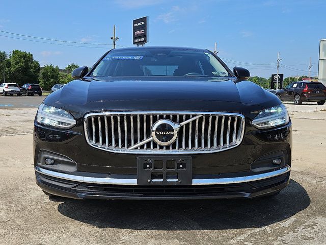 2023 Volvo S90 Plus Bright Theme