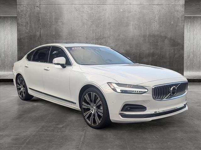 2023 Volvo S90 Plus