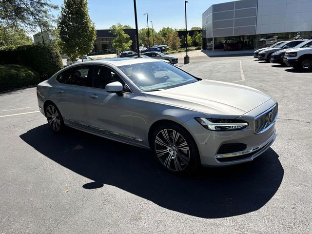 2023 Volvo S90 Recharge Plug-In Hybrid Ultimate