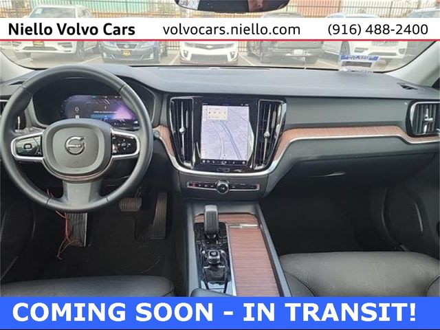 2023 Volvo V60 Cross Country Plus