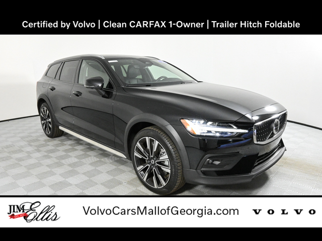 2023 Volvo V60 Cross Country Ultimate