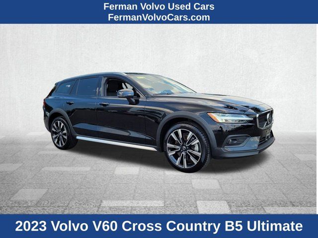 2023 Volvo V60 Cross Country Ultimate