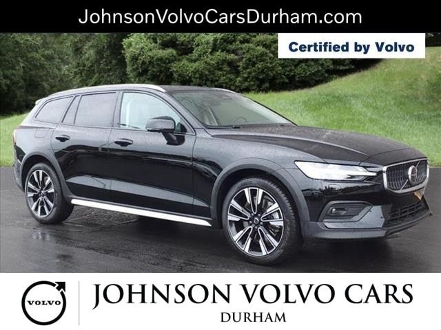 2023 Volvo V60 Cross Country Ultimate