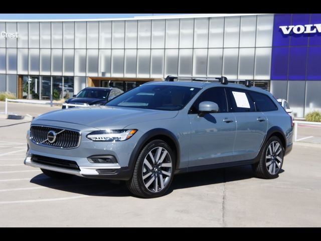 2023 Volvo V90 Cross Country Ultimate