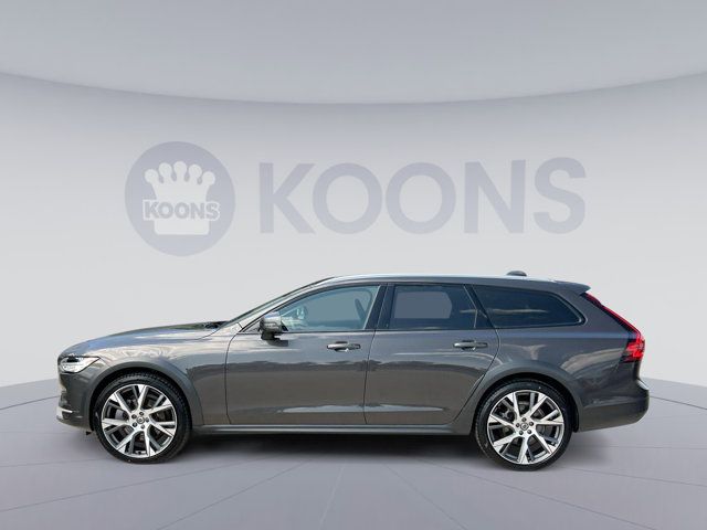 2023 Volvo V90 Cross Country Ultimate