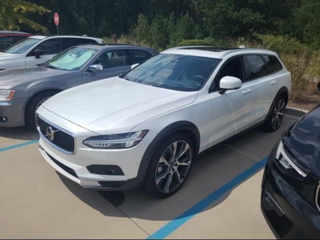 2023 Volvo V90 Cross Country Ultimate