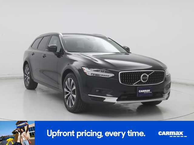 2023 Volvo V90 Cross Country Plus
