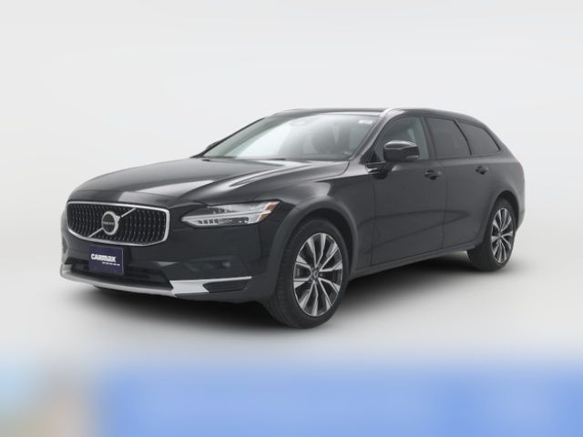 2023 Volvo V90 Cross Country Plus
