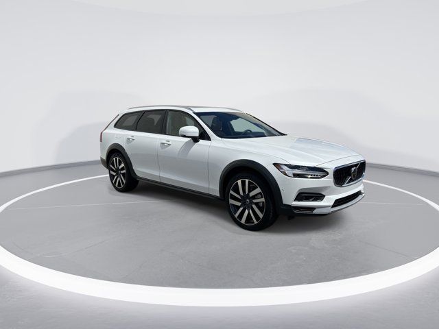 2023 Volvo V90 Cross Country Ultimate